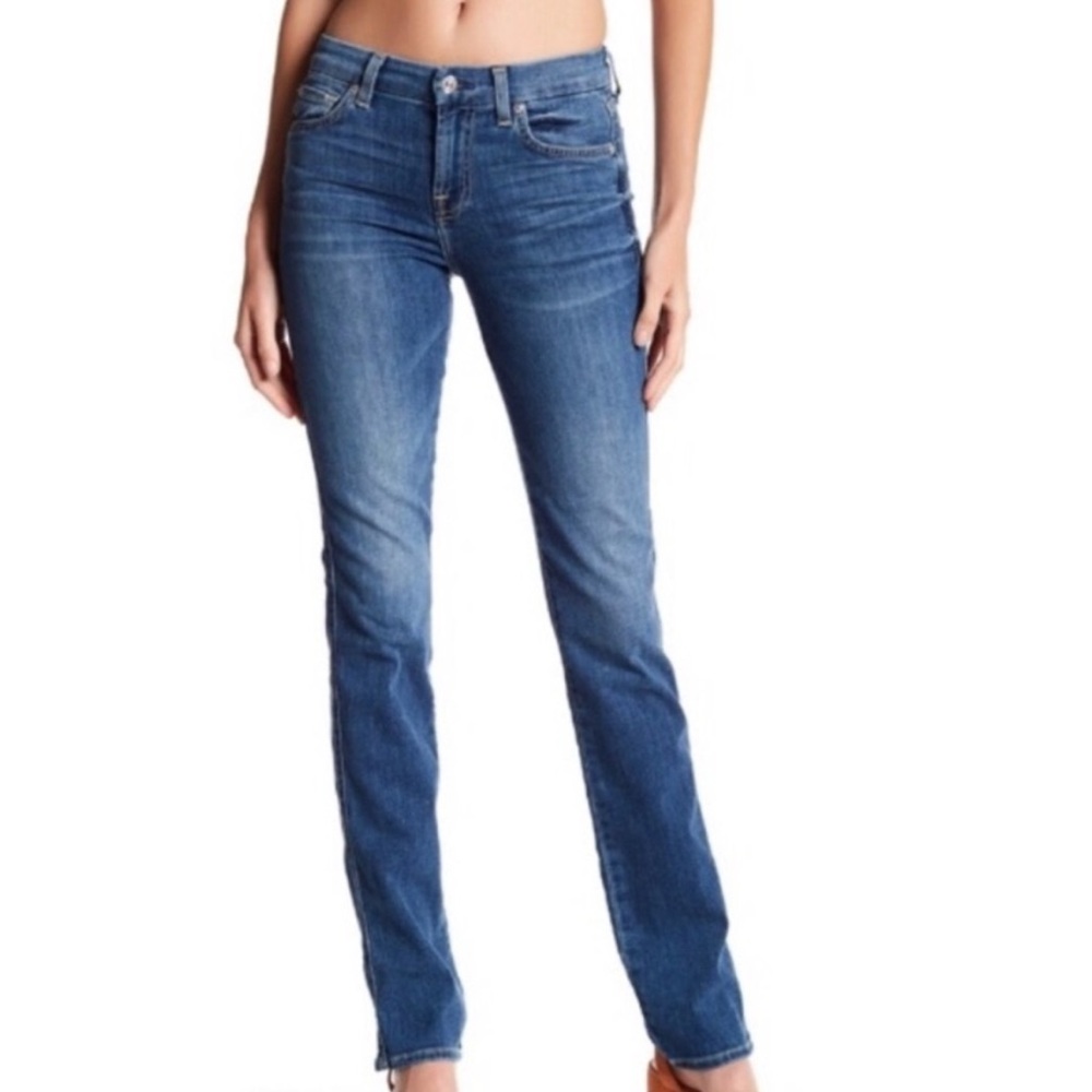 7 For All Mankind Straight Leg Karah Short Inseam Jeans Size 29